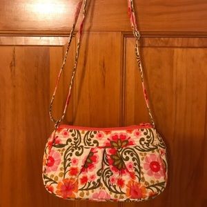 Vera Bradley Frannie Crossbody purse 👜 in Folkloric fabric.